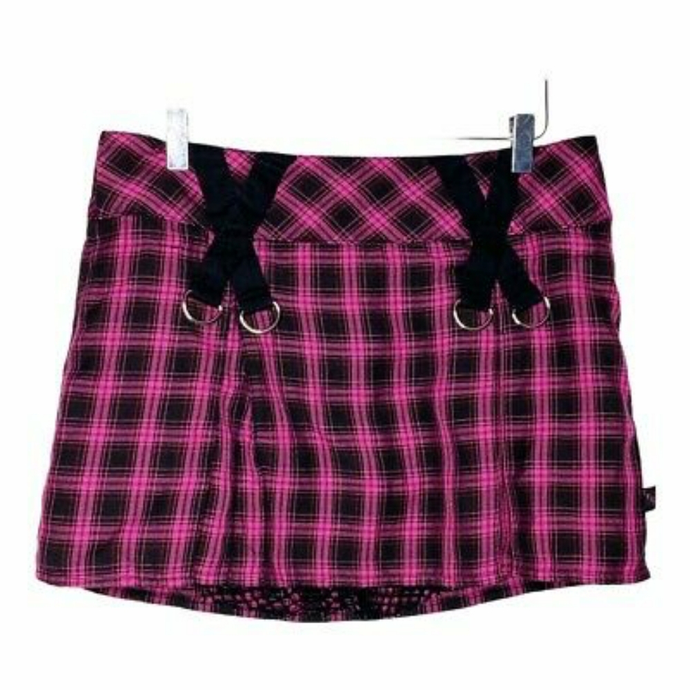 Reversible pink and black net tripp nyc skirt